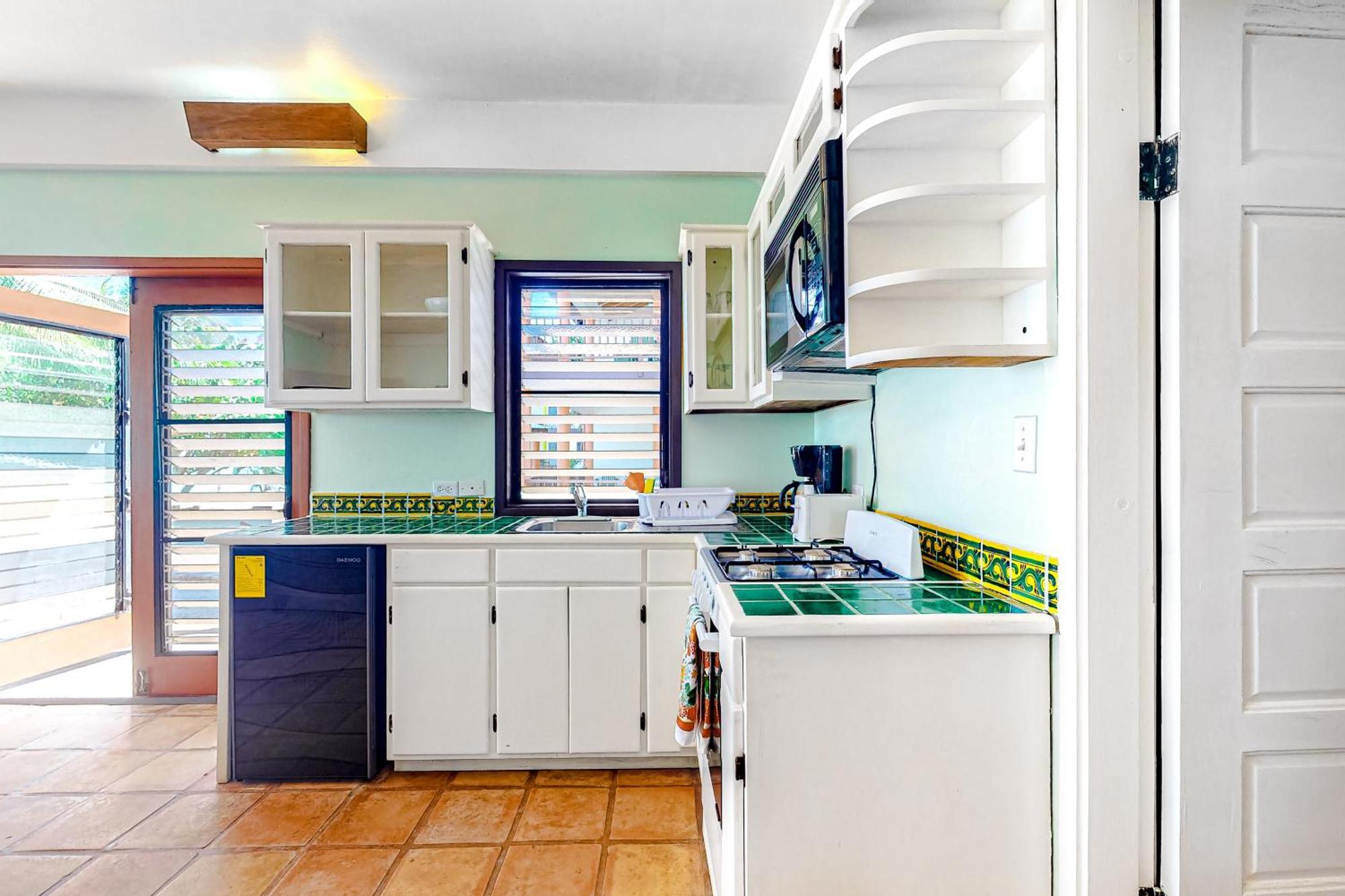 Beachside Villas Gold Standard Certified Placencia Rum bild