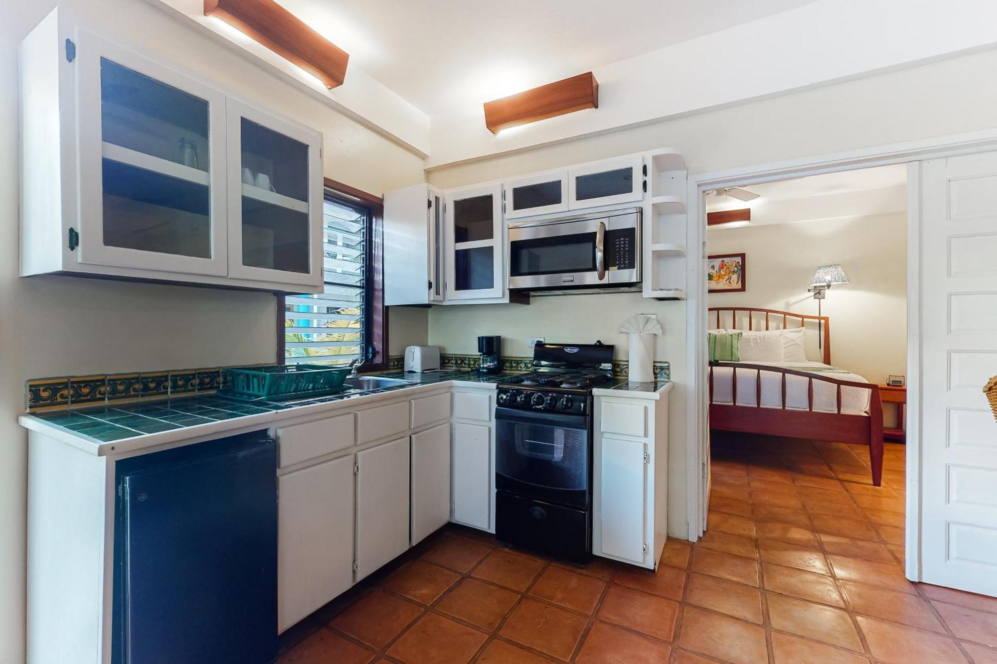 Beachside Villas Gold Standard Certified Placencia Rum bild